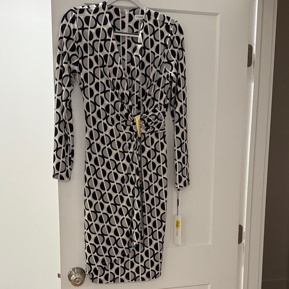 Elegant Calvin Klein Black and White Patterned Faux Wrap Dress - Picture 1 of 6